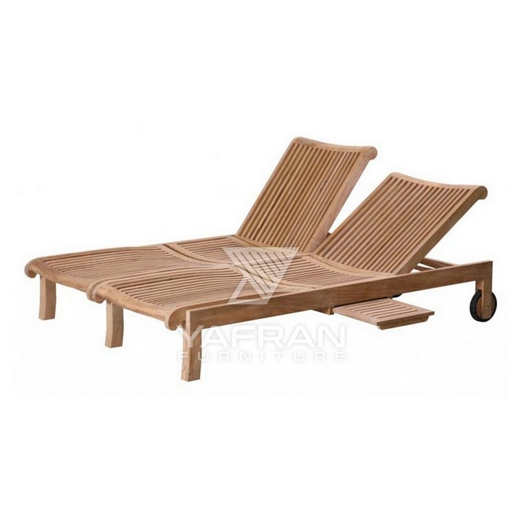 Sara Lounge Chair